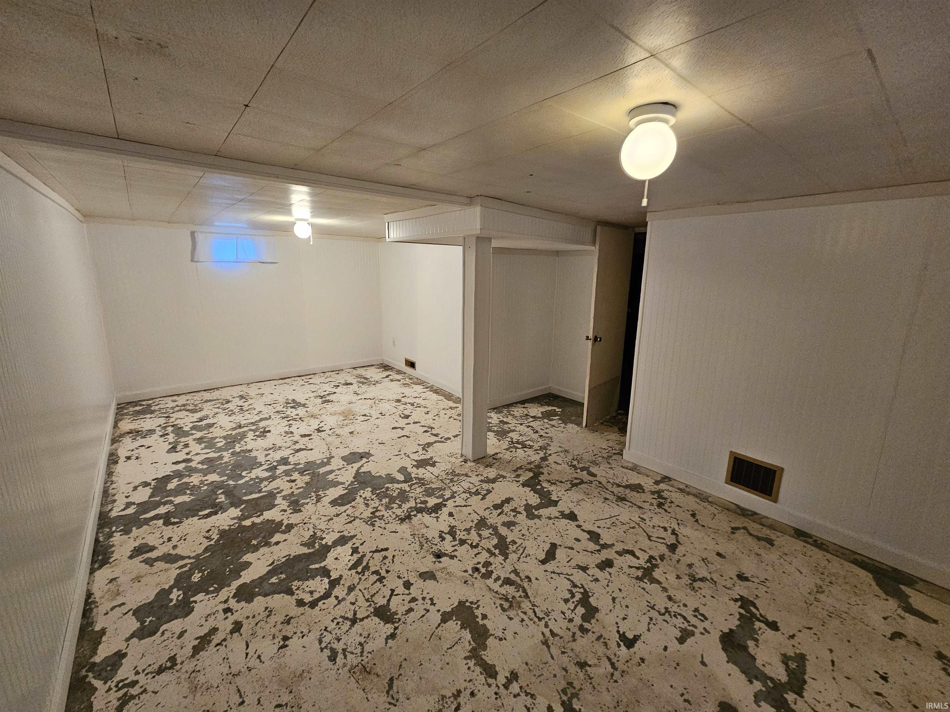 862 Ridgeway Avenue Vincennes, IN 47591 - Photo 7 of 19