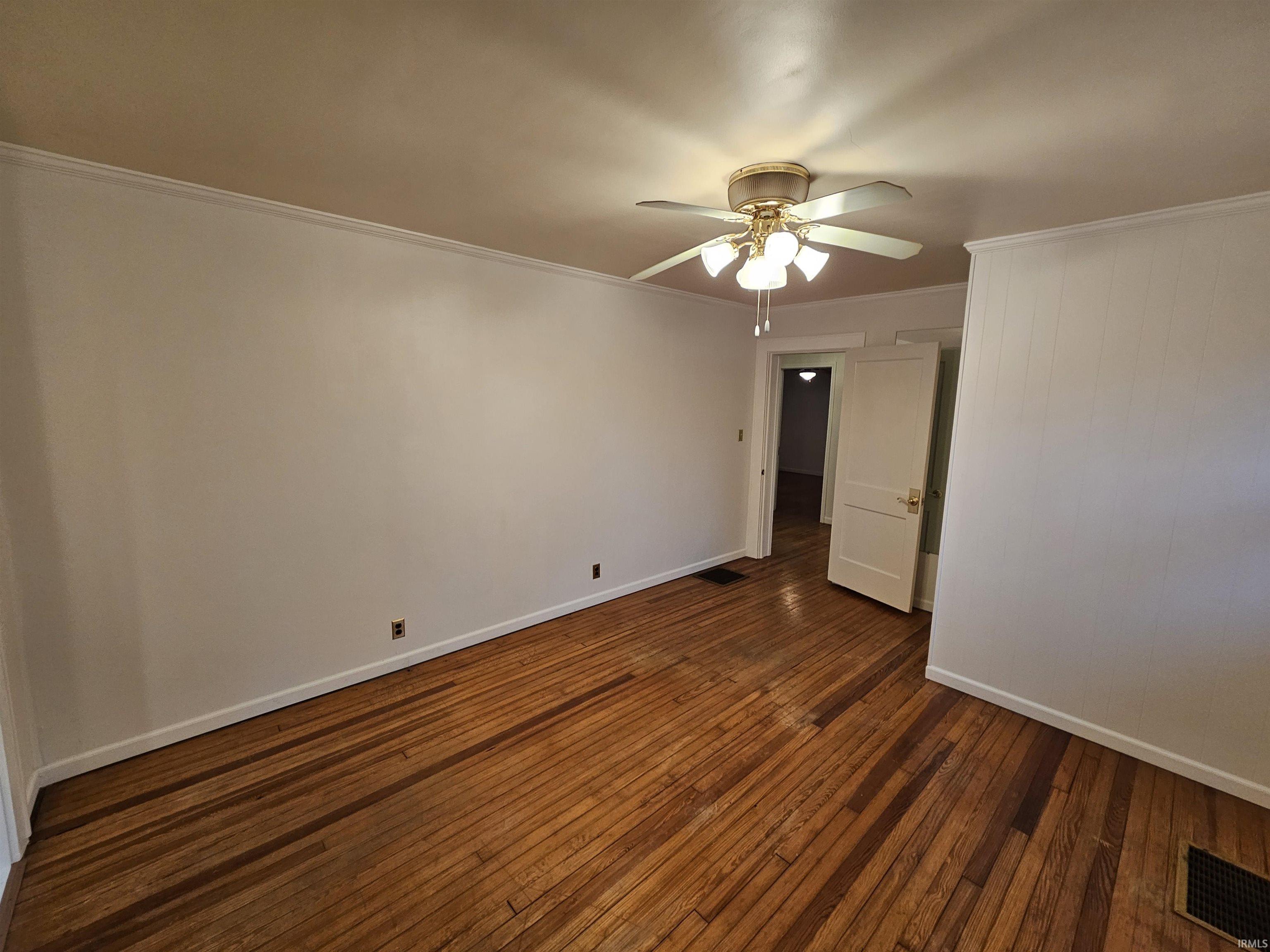 862 Ridgeway Avenue Vincennes, IN 47591 - Photo 9 of 19