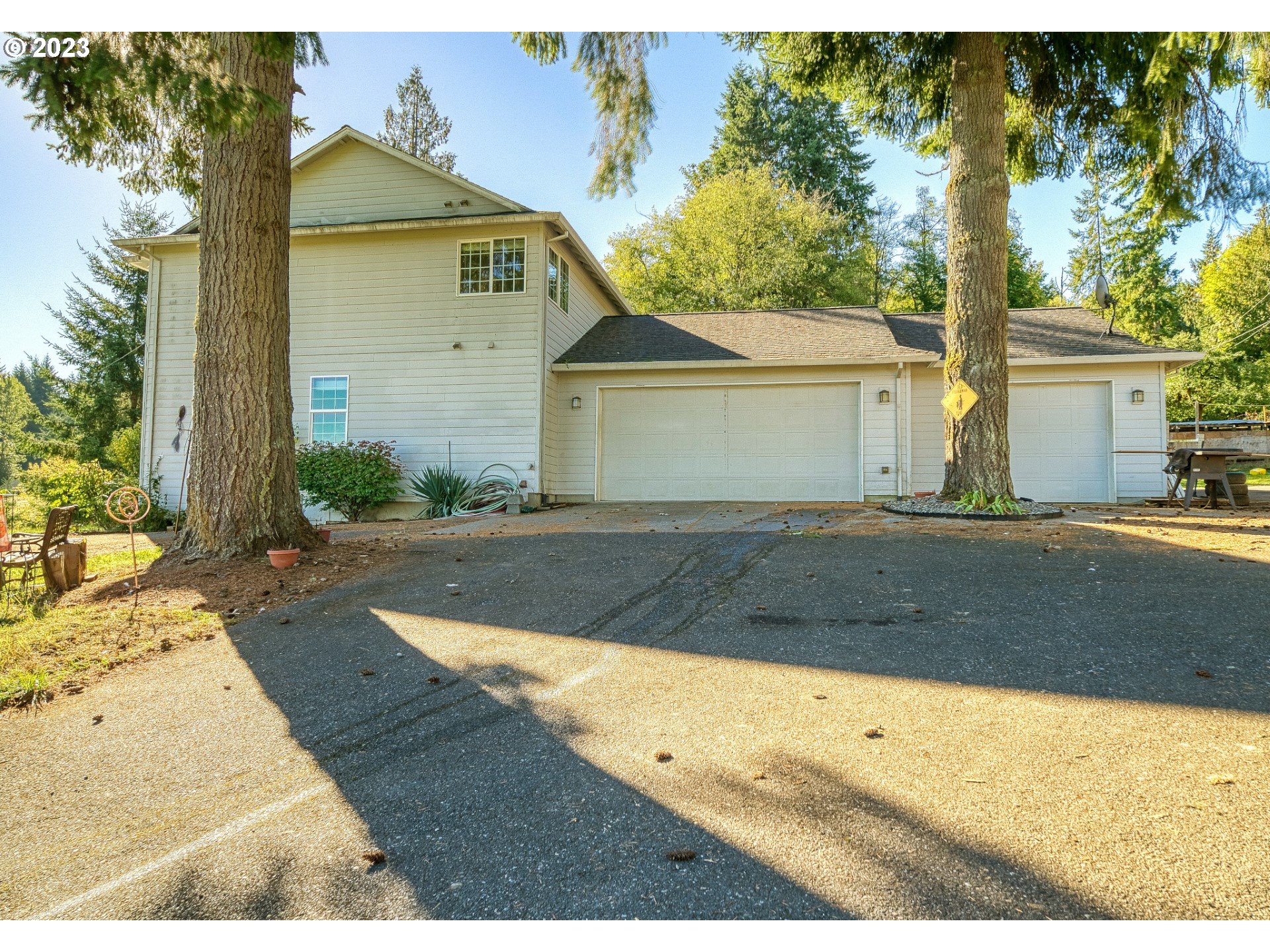 64911 McDermott Road Deer Island, OR 97054 - Photo 30 of 43 Garage