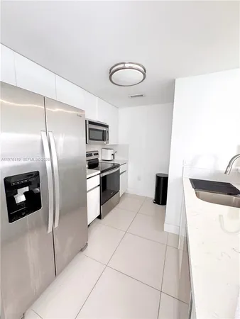 $3,500 | 1861 Northwest S River Drive, Unit 1501, Miami, FL 33125