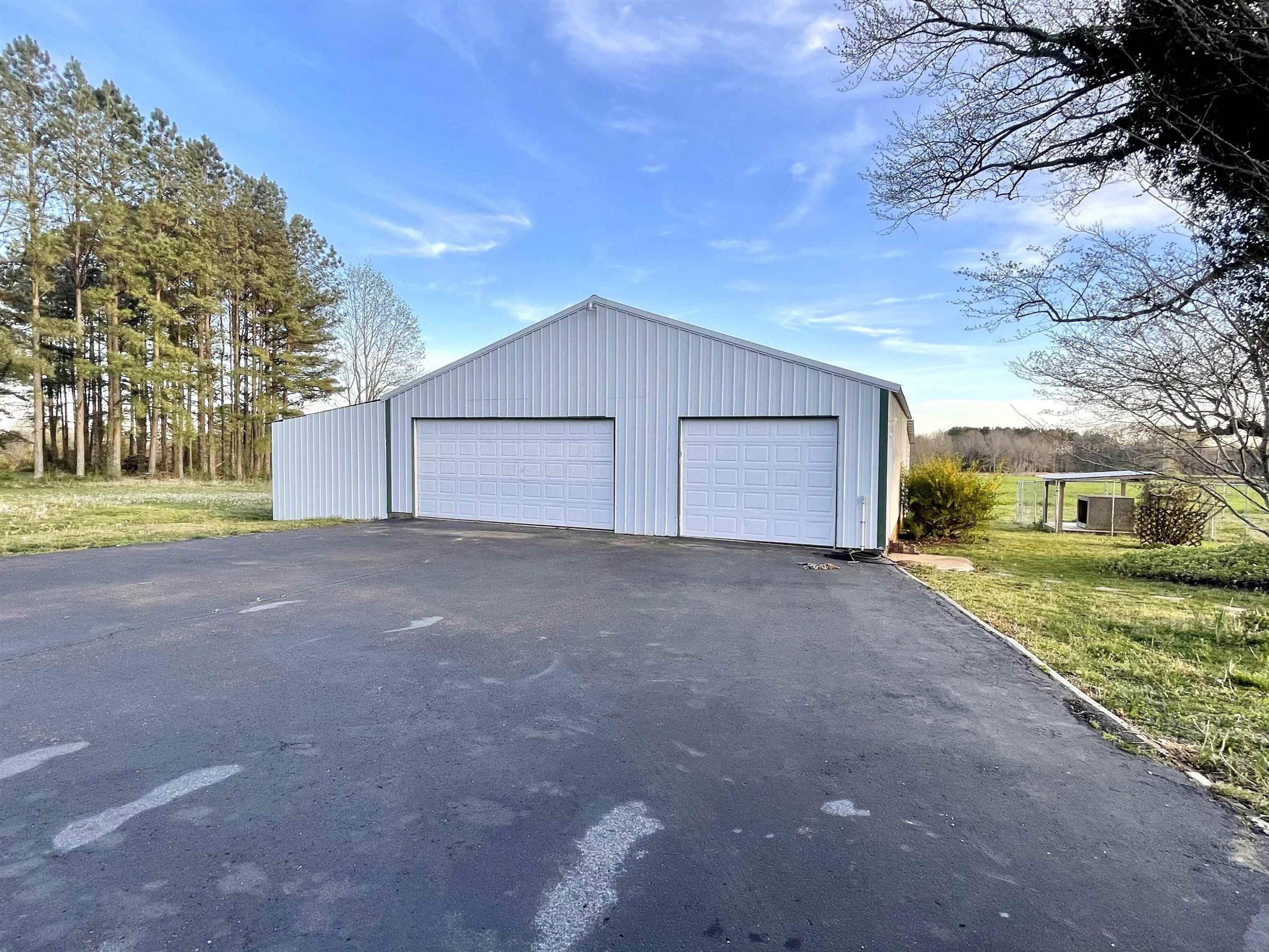 1010 Plainview Road Henderson, TN 38340 - Photo 3 of 24 Photo 3