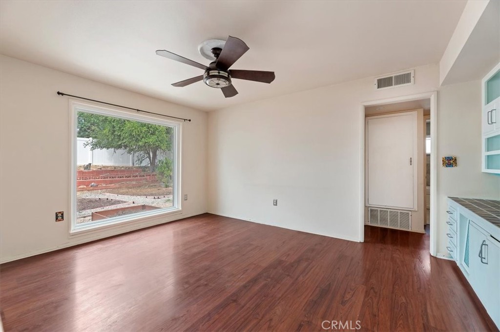 27190 Pinehurst Road Menifee, CA 92586 - Photo 16 of 29