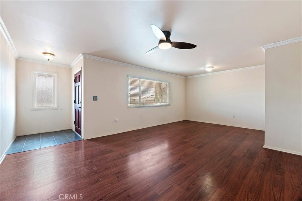 27190 Pinehurst Road Menifee, CA 92586 - Photo 6 of 29