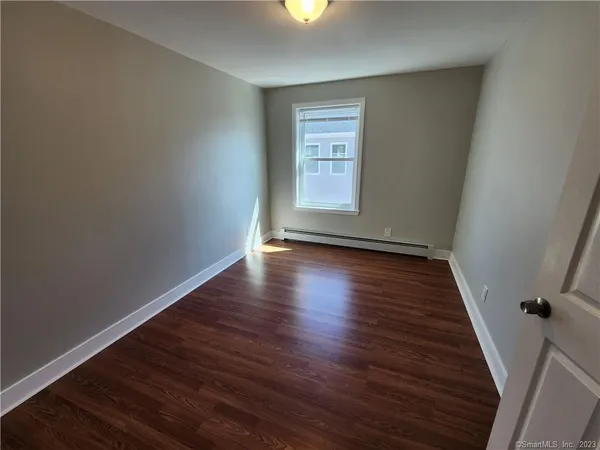 $2,450 | 120 Downing Street, Unit 3, New Haven, CT 06513