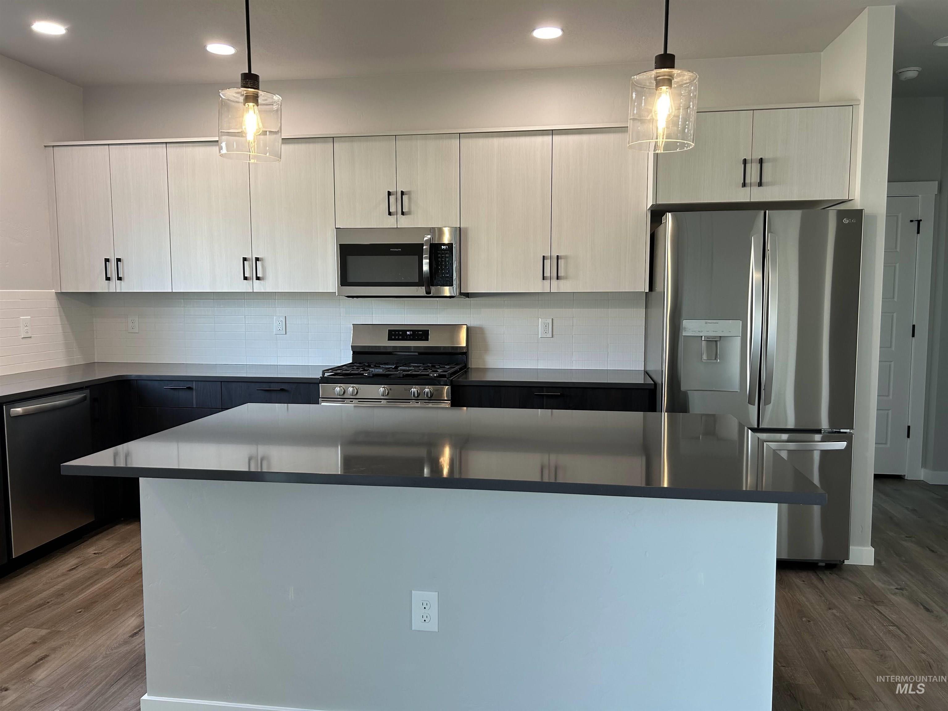 3039 South Alcamo Way Meridian, ID 83642 - Photo 6 of 20