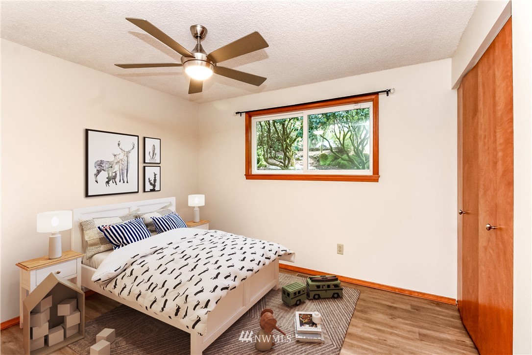12364 Southeast 96th Place Renton, WA 98056 - Photo 14 of 22 Gallery Image 14
