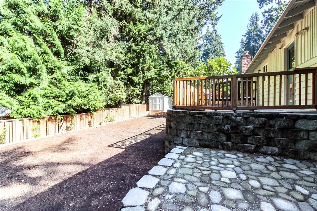 12364 Southeast 96th Place Renton, WA 98056 - Photo 21 of 22 Gallery Image 21