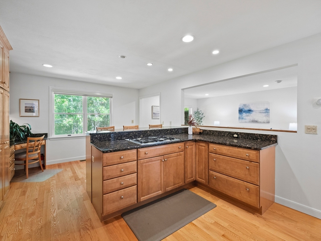 4 Quail Run, Unit 4 Acton, MA 01720 - Photo 12 of 35