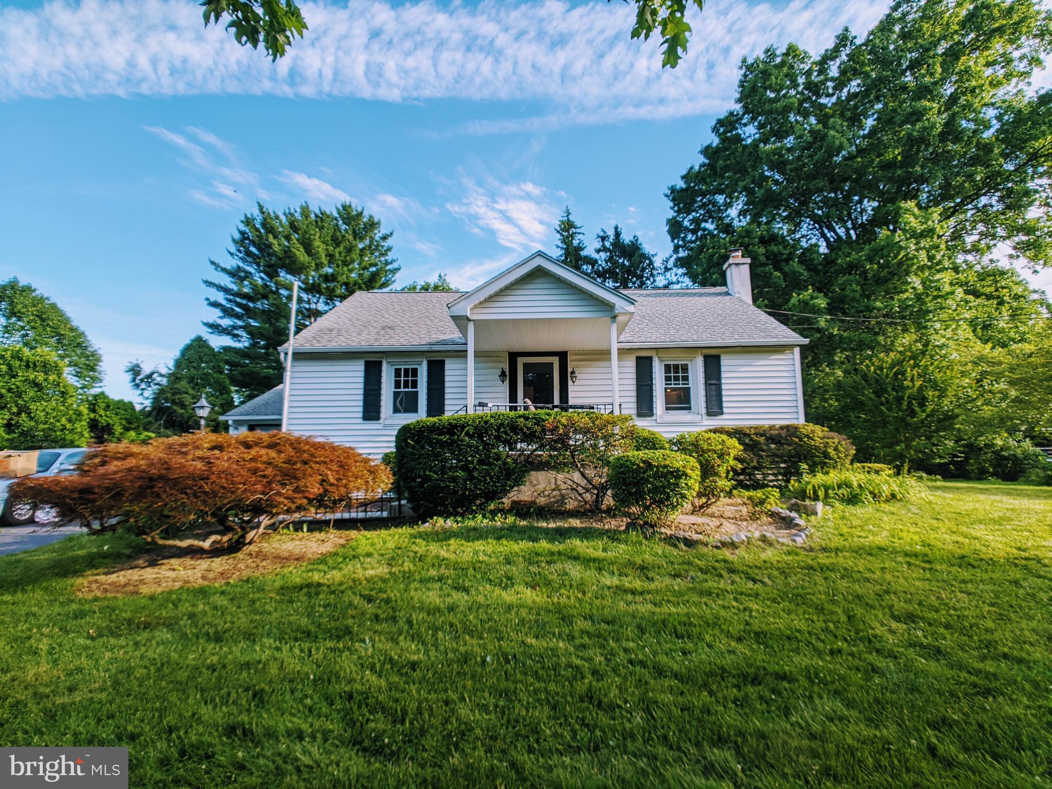 424 Norristown Road Horsham, PA 19044 - Photo 1 of 17 Quaint cape with large coner lot