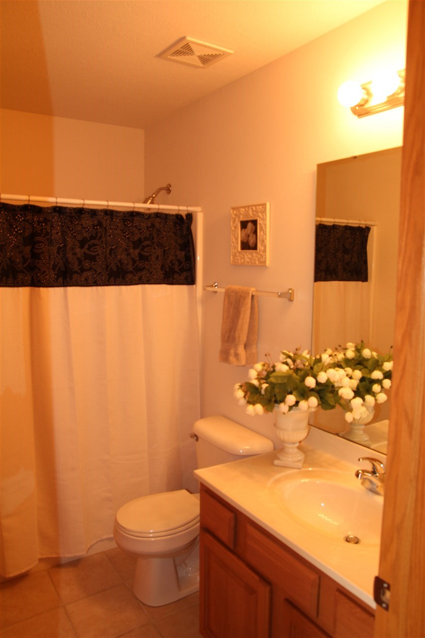 573 Cross Plains Road Rockford, IL 61107 - Photo 13 of 16 Gallery Image 13