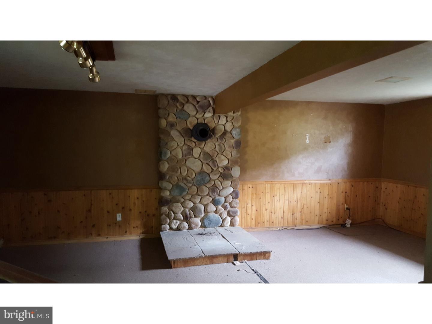 500 Mountainside Road Temple, PA 19560 - Photo 8 of 17 Gallery Image 8
