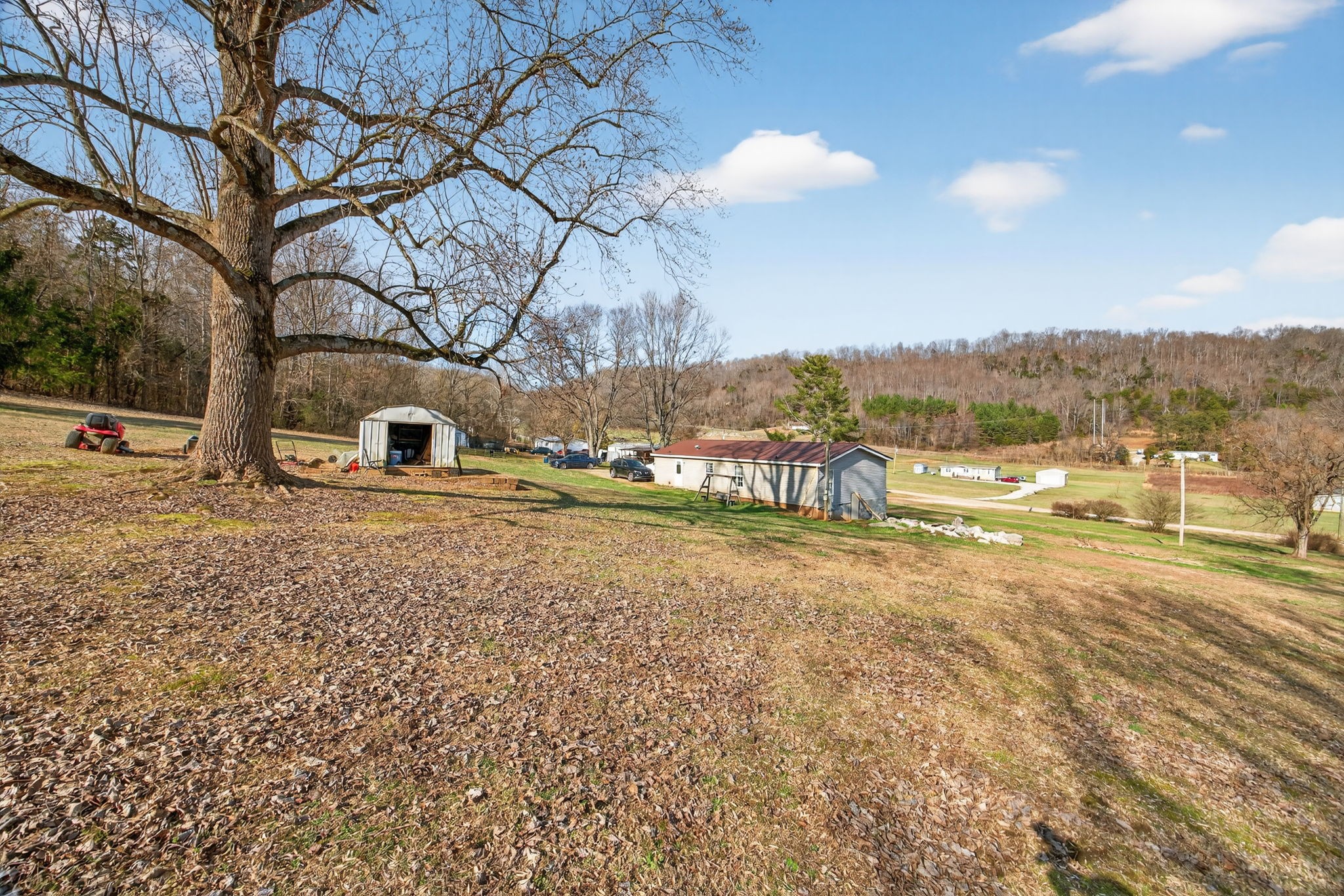 301 Morris Demps Road Sparta, TN 38583 - Photo 23 of 33 a view of a town with mountains in the background