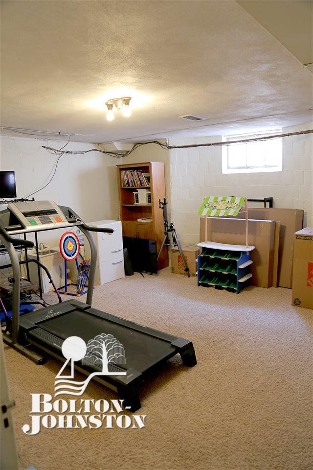 171 Lewiston Road Grosse Pointe, MI 48236 - Photo 52 of 67 Basement storage/workout