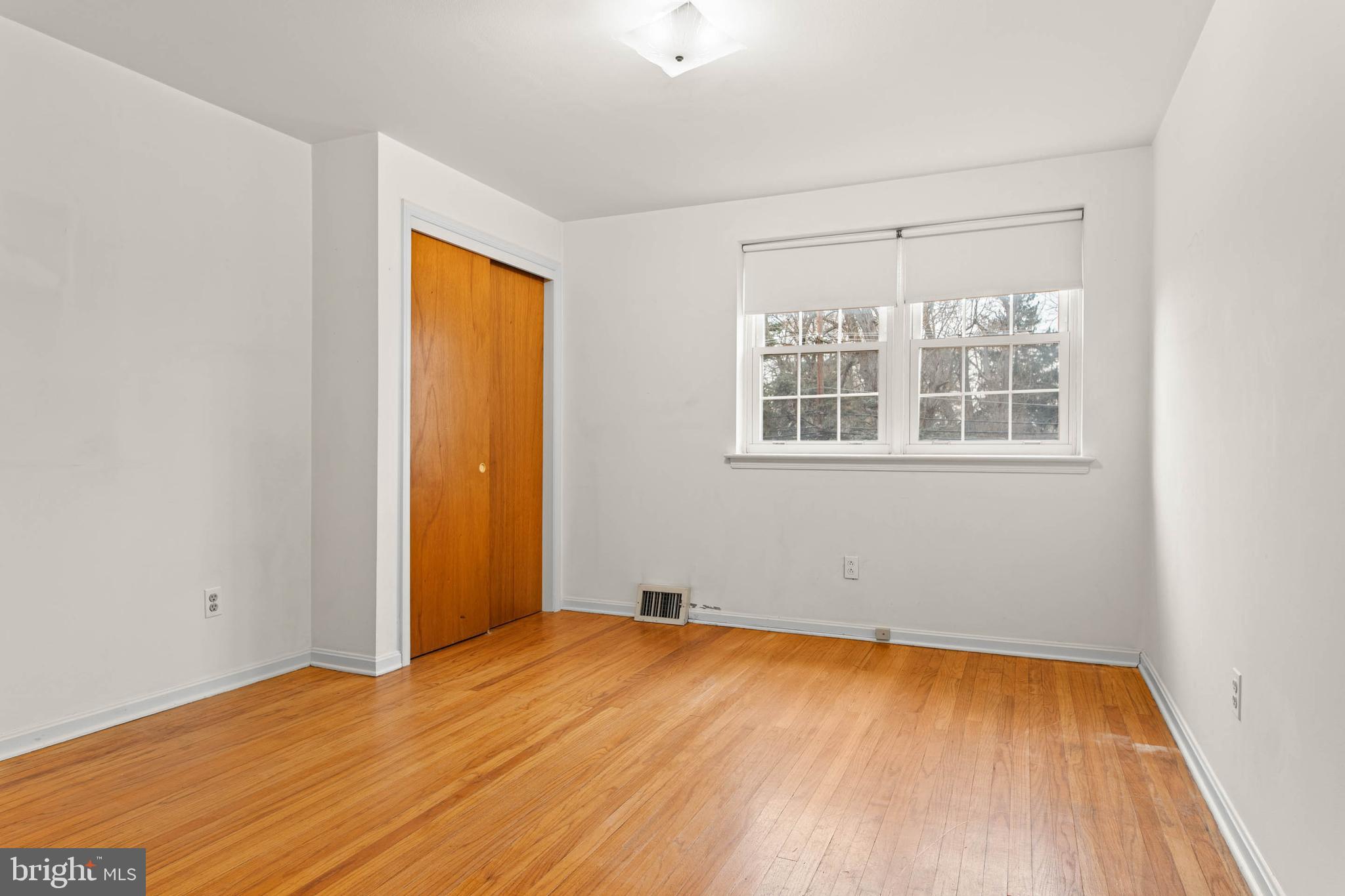 509 Beatty Road Springfield, PA 19064 - Photo 25 of 39 2nd Bedroom