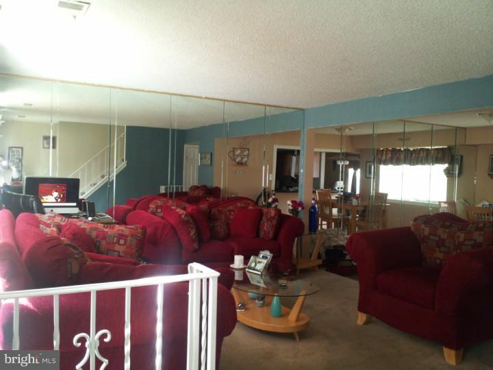 206 Hollybush Place Clementon, NJ 08021 - Photo 6 of 23