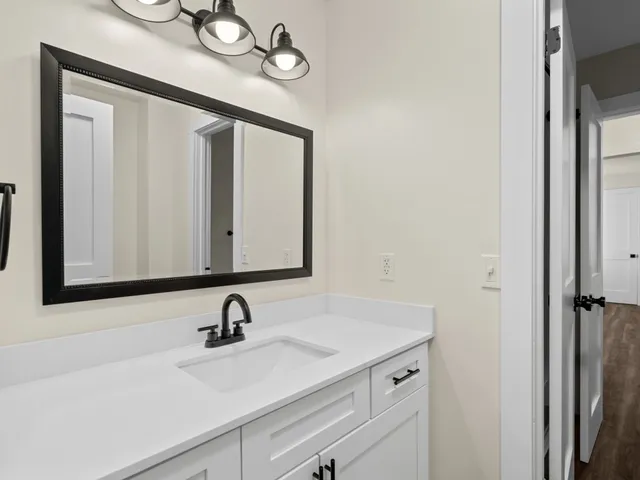 $2,245 | 2128 G Sharondale Drive, Nashville, TN 37215