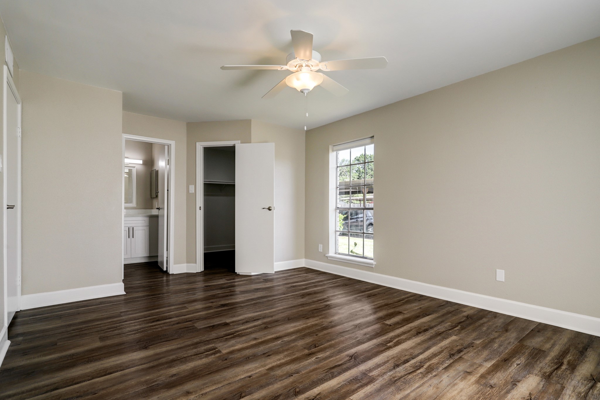10101 South Gessner Road, Unit 701 Houston, TX 77071 - Photo 13 of 16