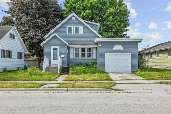 $180,000 | 729 North Street, Kiel, WI 53042