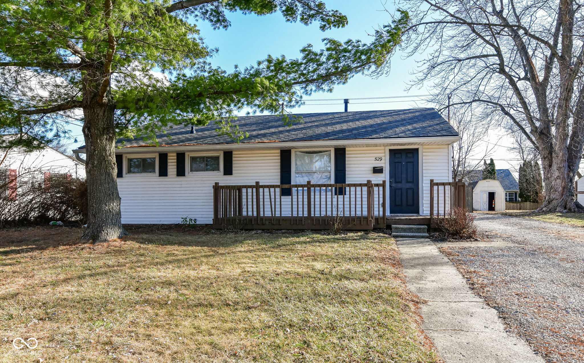 529 Maple Lane Brownsburg, IN 46112 - Photo 2 of 32