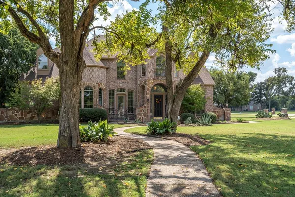 $1,350,000 | 1000 Saddlebrook Drive, Lucas, TX 75002
