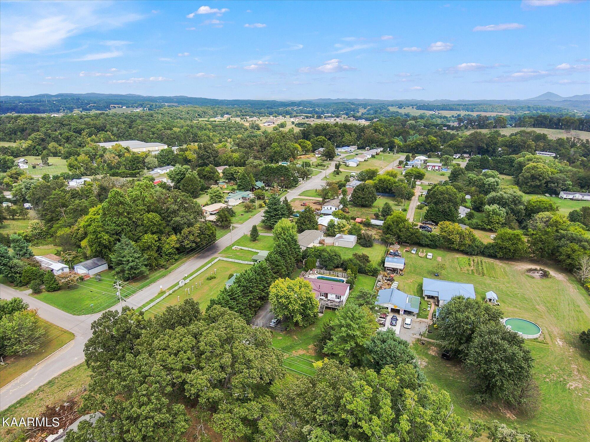 351 Patterson Road Walland, TN 37886 - Photo 27 of 29 Superb!