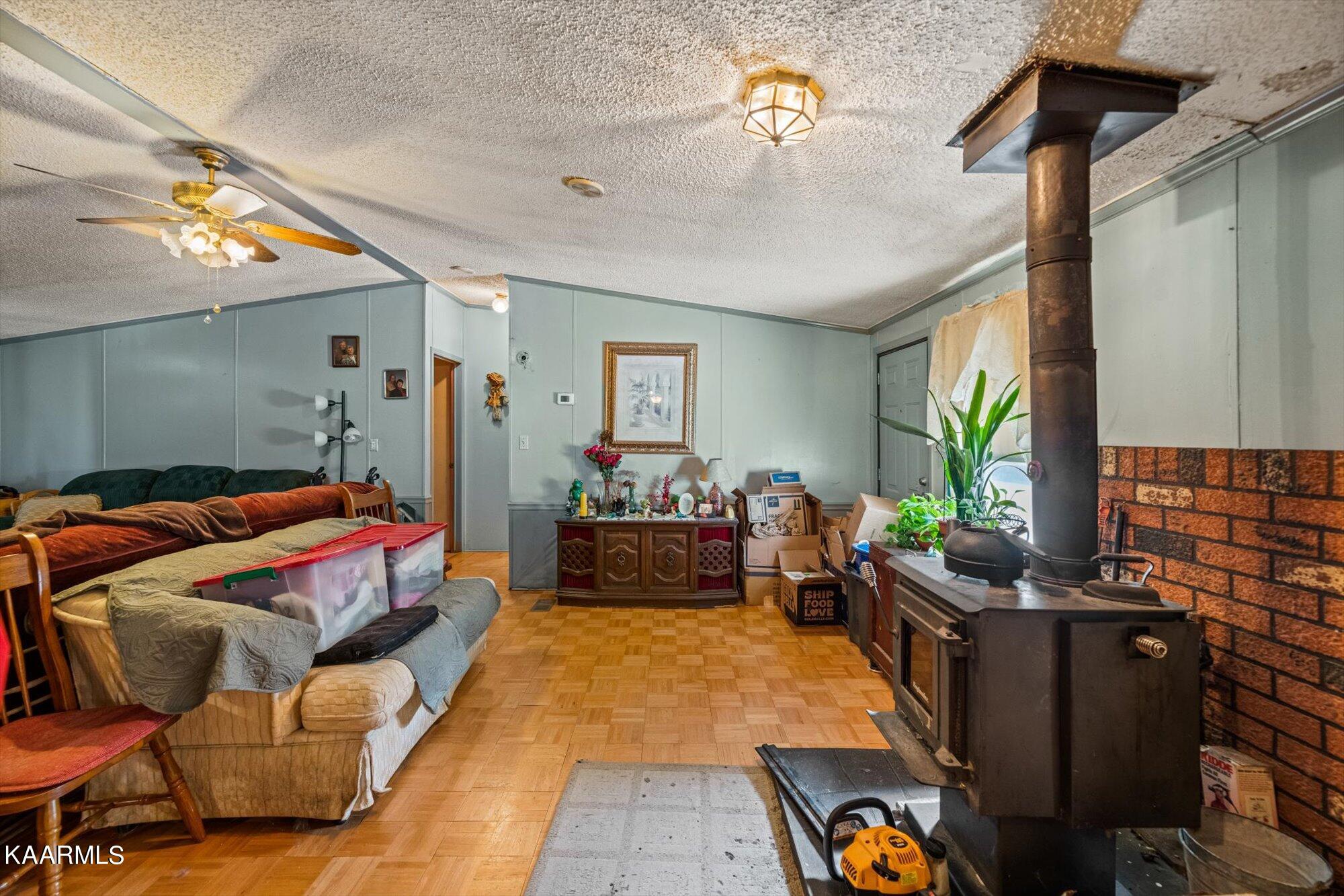 351 Patterson Road Walland, TN 37886 - Photo 8 of 29 Living room with working stove