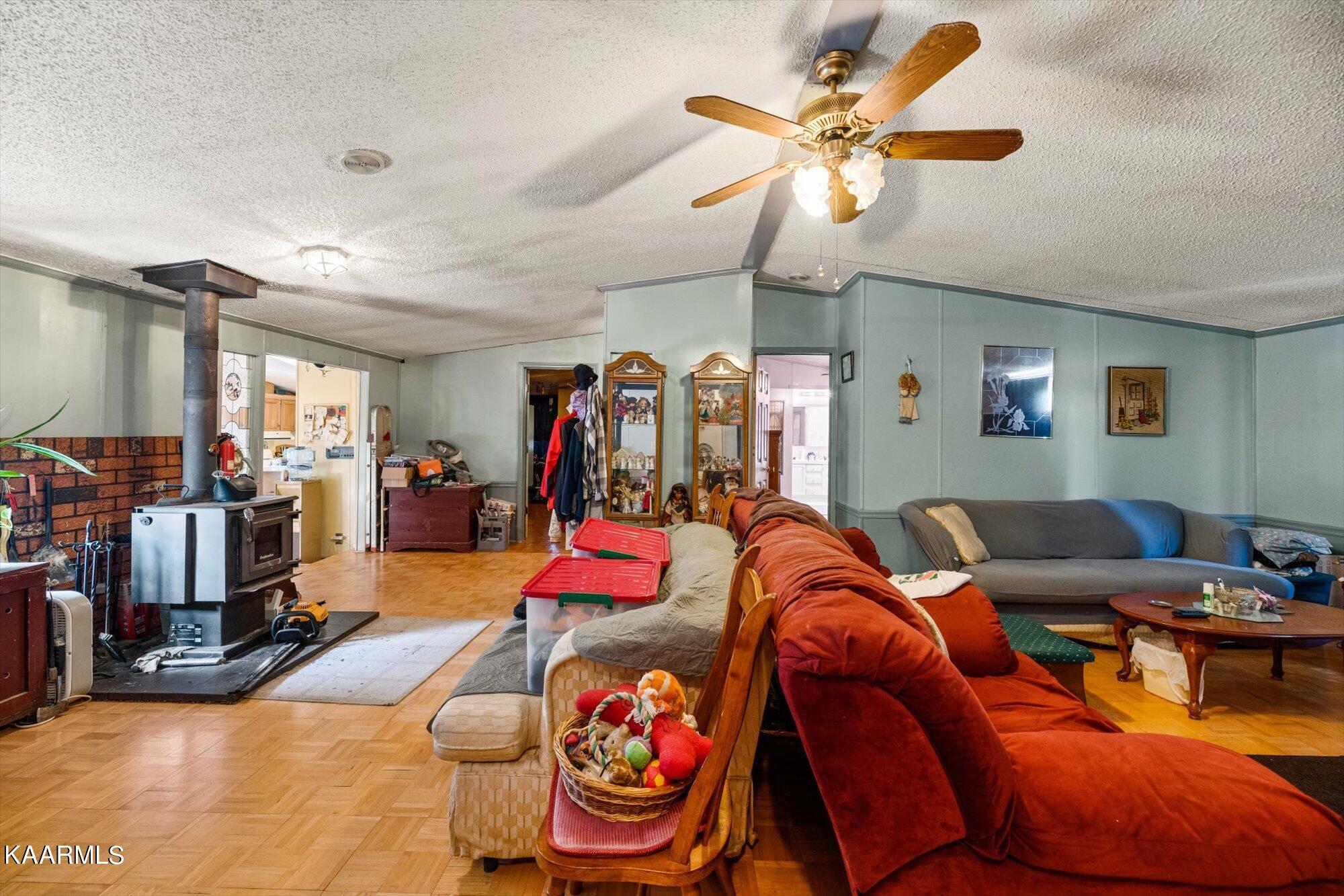 351 Patterson Road Walland, TN 37886 - Photo 9 of 29 Living room area