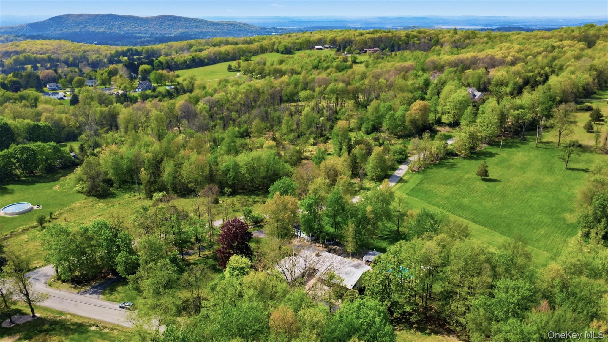 89 West Ridge Road Warwick, NY 10990 - Photo 37 of 37 Call this your home, and enjoy all that Warwick NY has to offer!