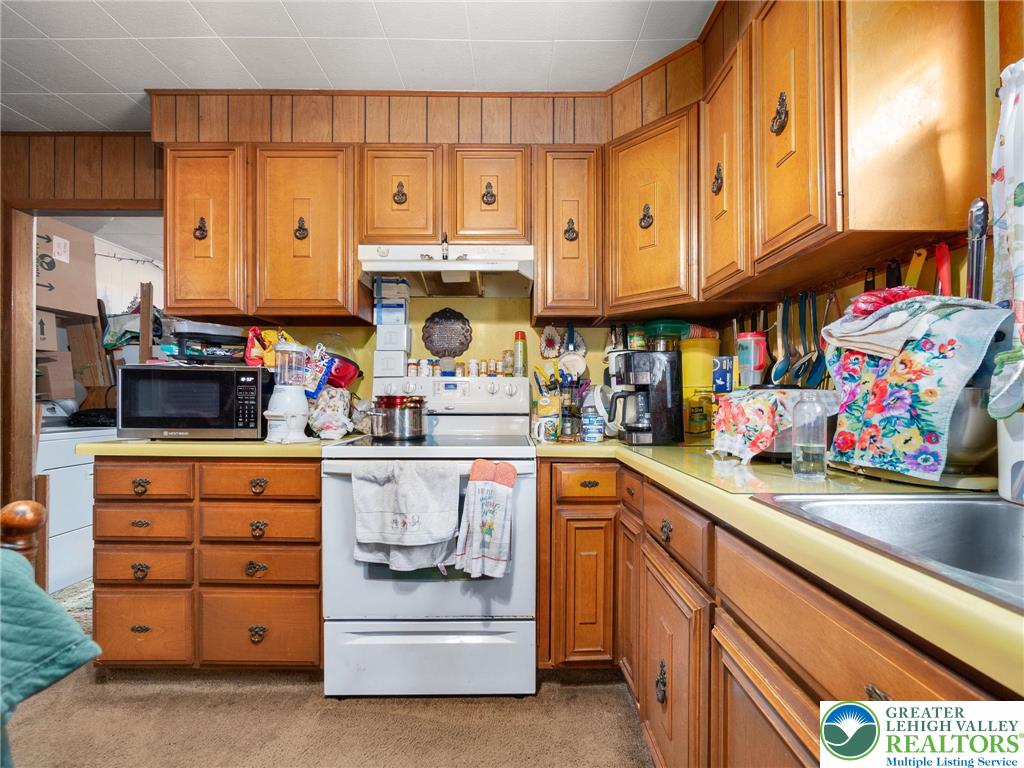 1710 North Boulevard Bethlehem, PA 18017 - Photo 31 of 45