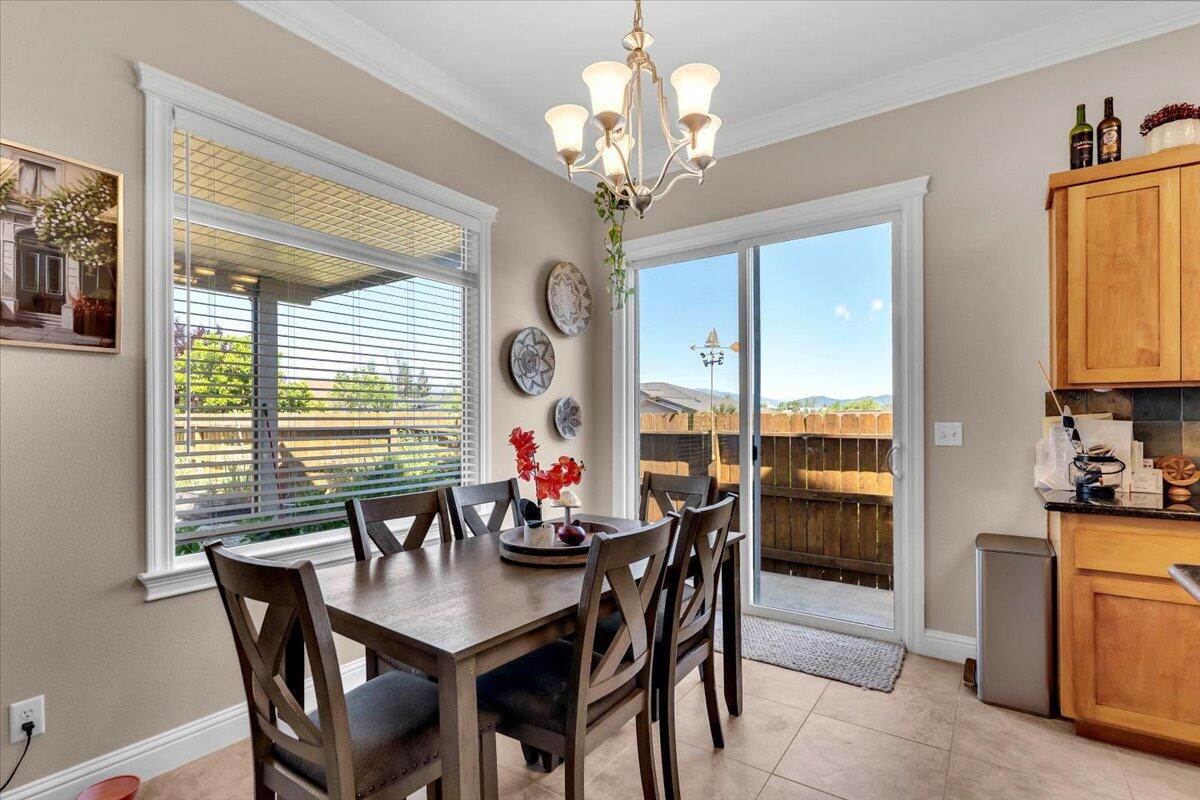 604 Durango Way Redding, CA 96003 - Photo 16 of 55 12-604 Durango Way - I-11