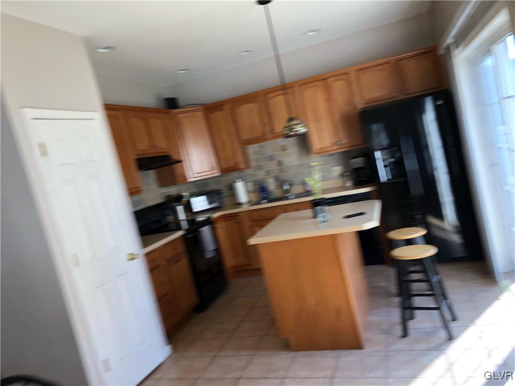 7658 Racite Road Lower Macungie Township, PA 18062 - Photo 6 of 12 Gallery Image 6