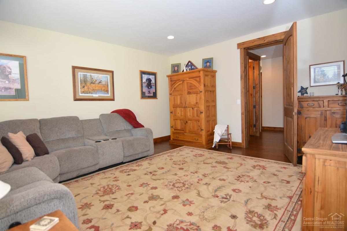 54823 Tamarack Road Bend, OR 97707 - Photo 13 of 25 Additional Photo