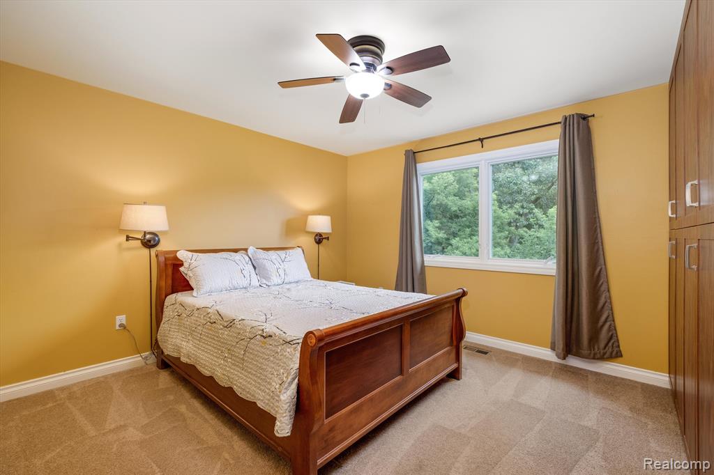 719 Ten Point Drive Rochester Hills, MI 48309 - Photo 20 of 43