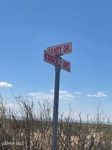 a street sign that is on a pole