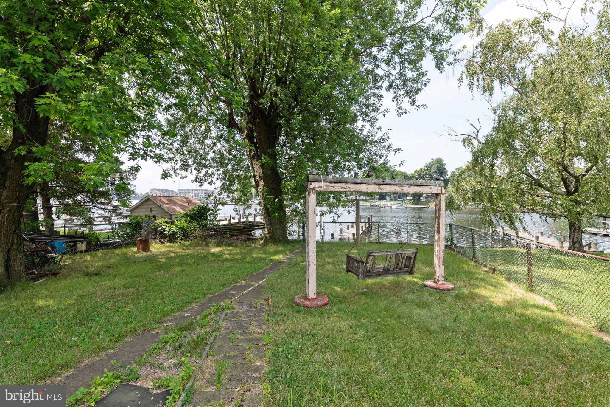 8205 Shore Road Dundalk, MD 21222 - Photo 7 of 14 Nice Flat Backyard