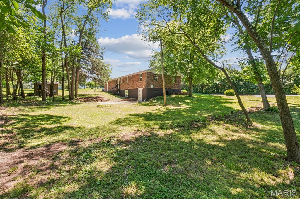 1740 Parr Road Wentzville, MO 63385 - Photo 23 of 34
