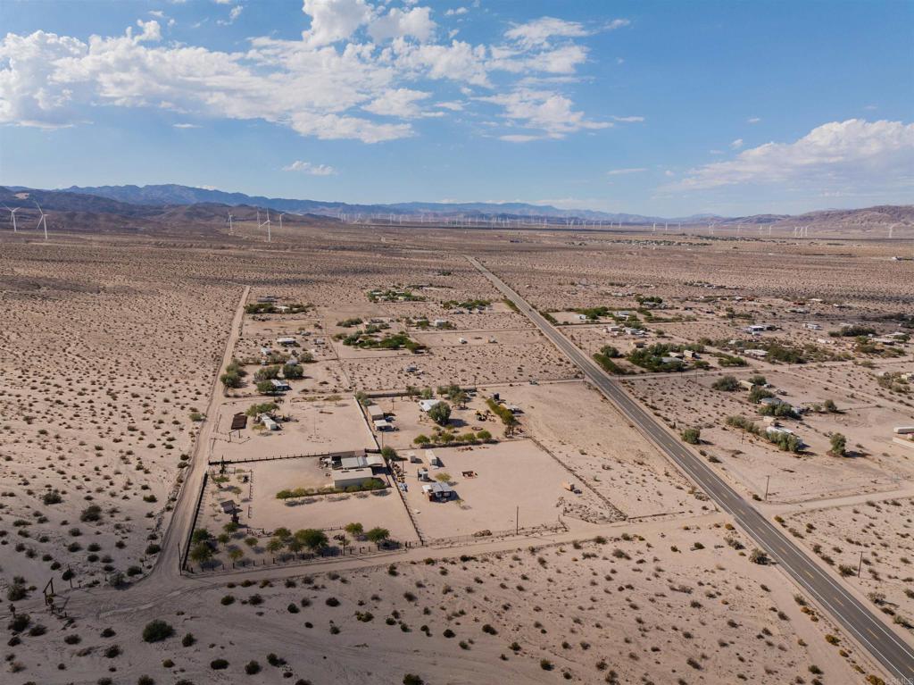 O Ocotilla El Centro, CA 92259 - Photo 23 of 23
