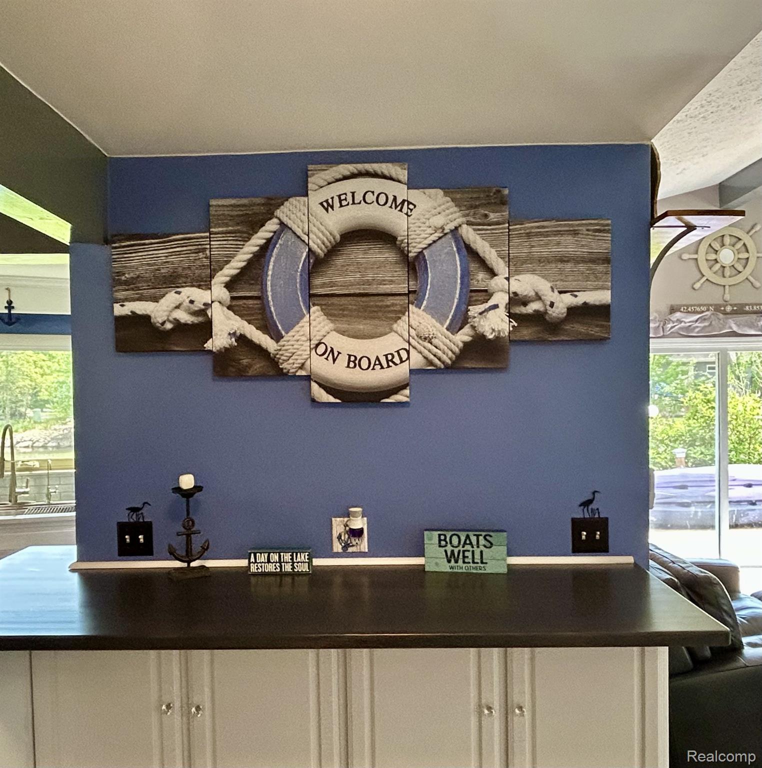 9831 Kress Road Pinckney, MI 48169 - Photo 13 of 35 Snack Bar.jpg