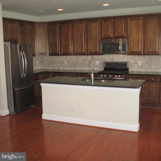 42784 Lauder Terrace Ashburn, VA 20147 - Photo 21 of 34