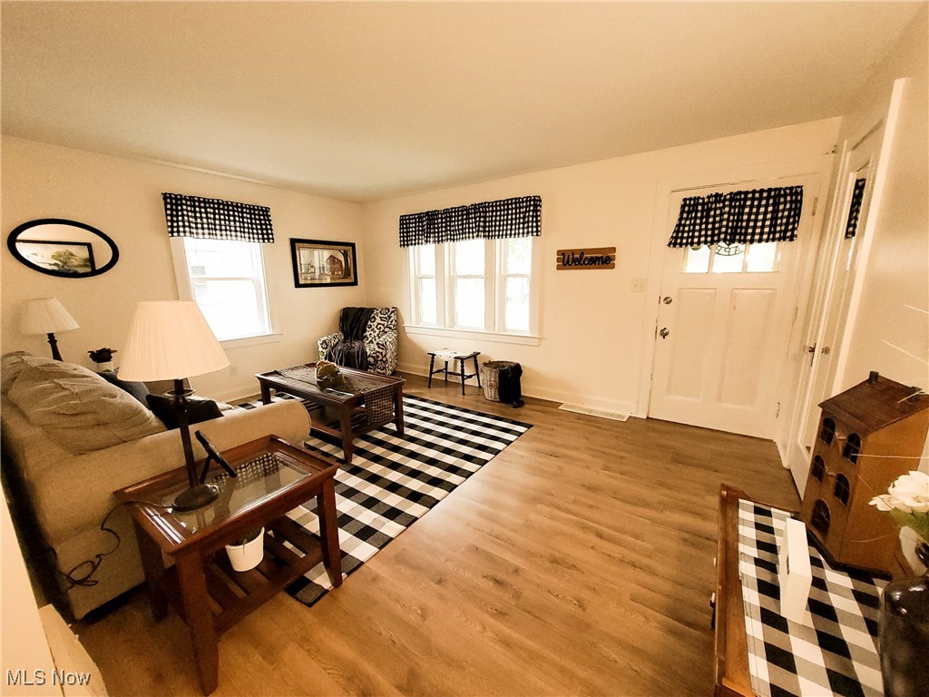 3524 State Road Ashtabula, OH 44004 - Photo 7 of 45 Living room featuring wood finished floors and baseboards