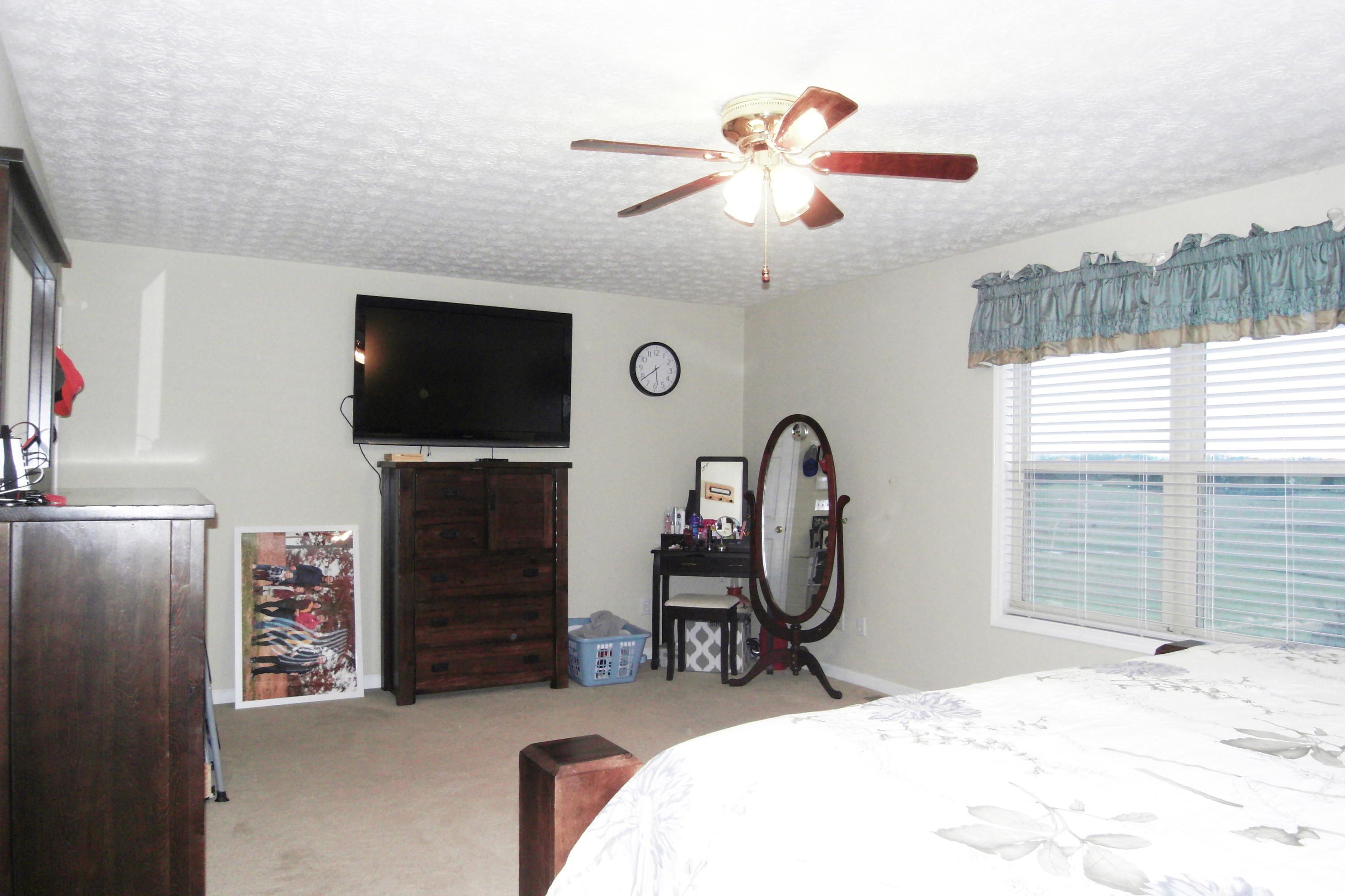 1850 Baileys Road Greenback, TN 37742 - Photo 19 of 37 Master bedroom