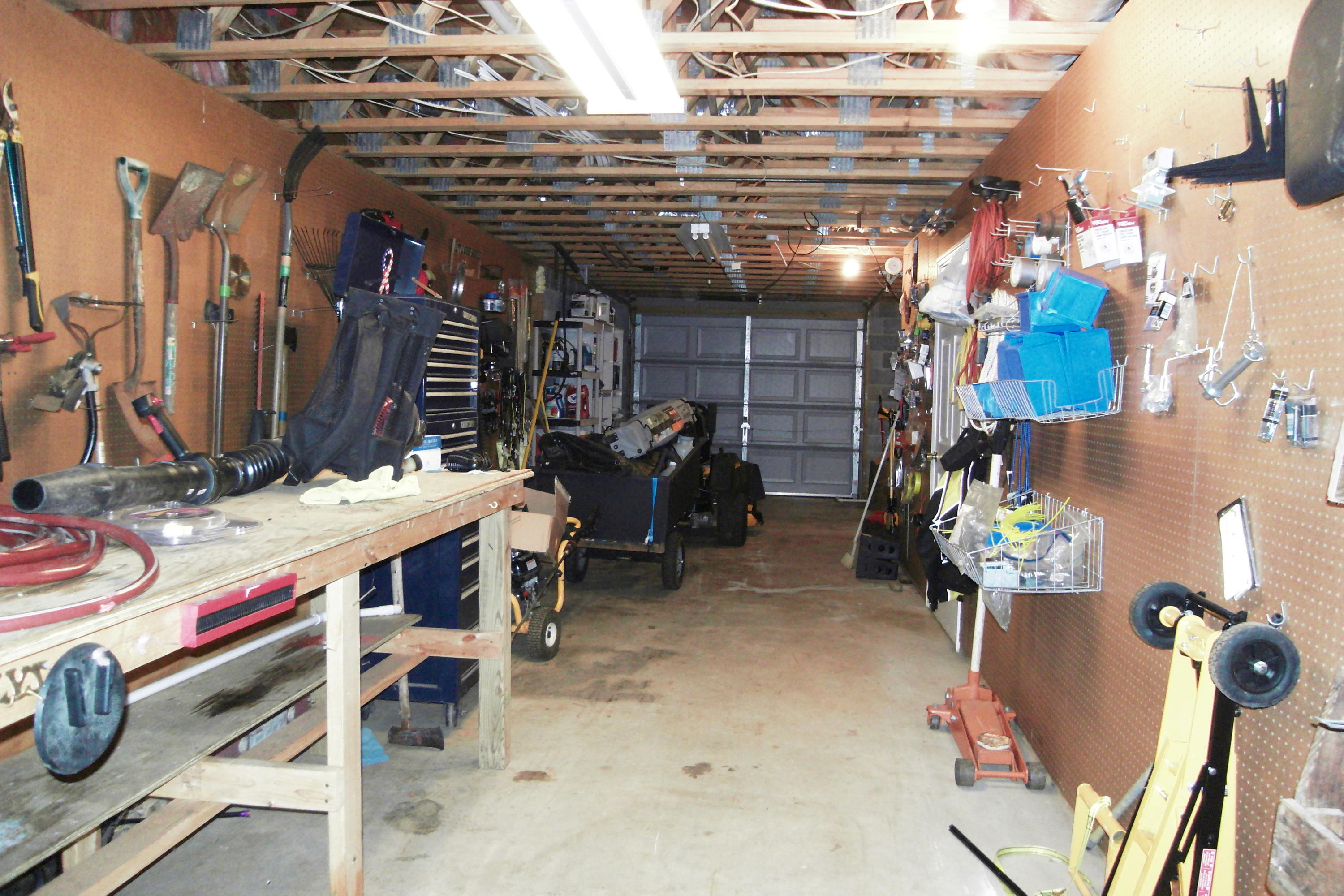 1850 Baileys Road Greenback, TN 37742 - Photo 36 of 37 Work shop