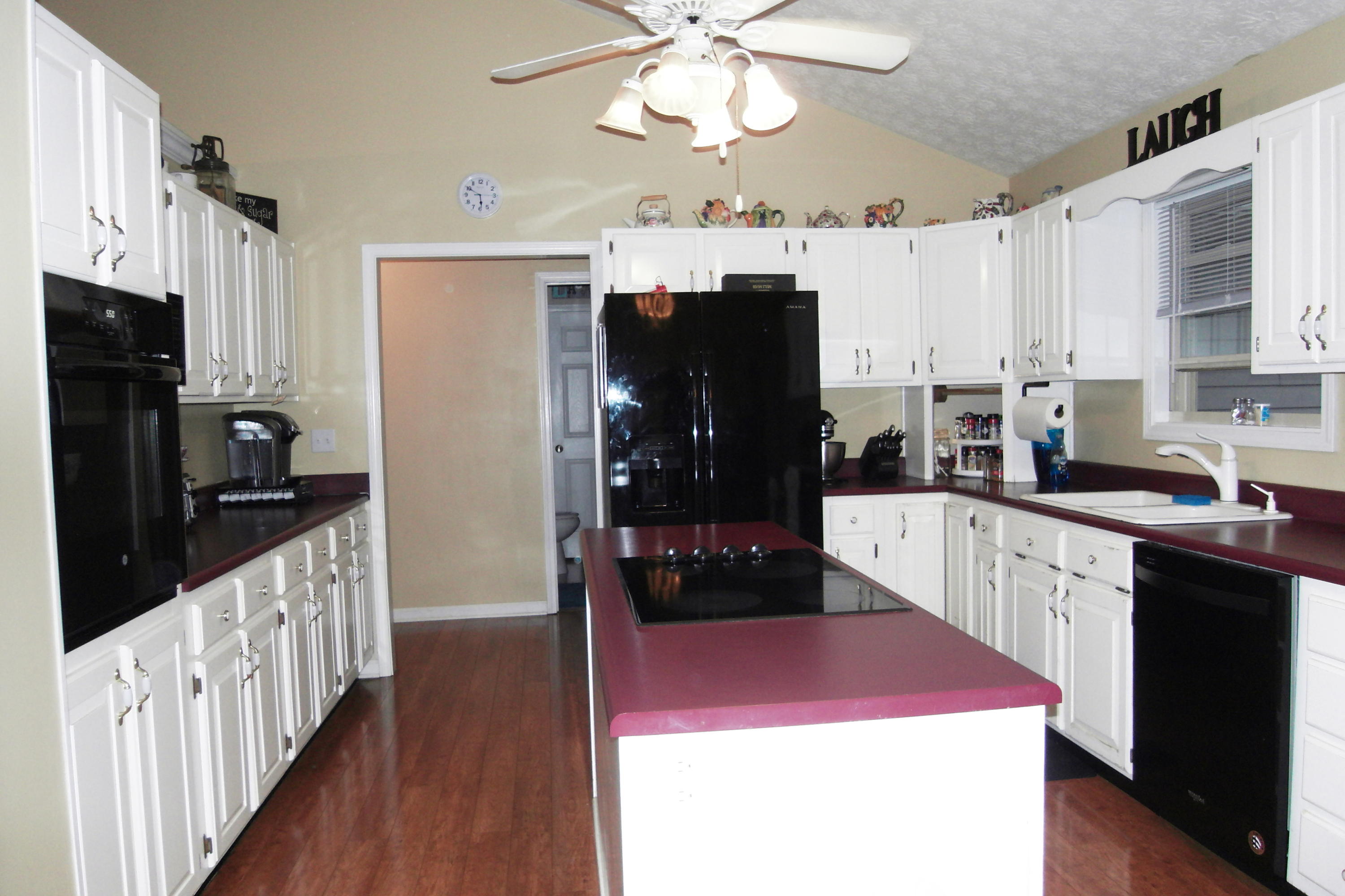 1850 Baileys Road Greenback, TN 37742 - Photo 10 of 37 Kitchen
