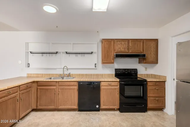 $285,000 | 7857 East Flossmoor Avenue, Mesa, AZ 85208