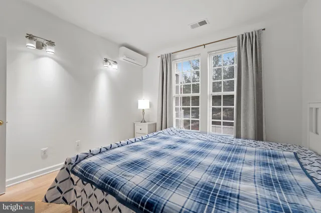 $2,750 | 589 Odendhal Avenue, Unit 589, Gaithersburg, MD 20877