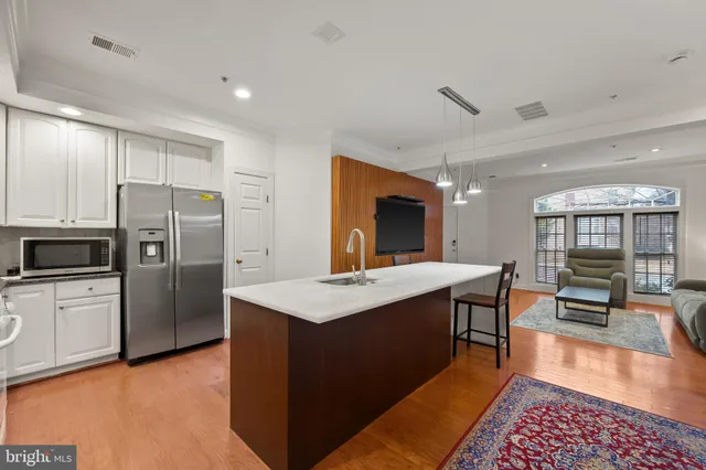 $2,750 | 589 Odendhal Avenue, Unit 589, Gaithersburg, MD 20877