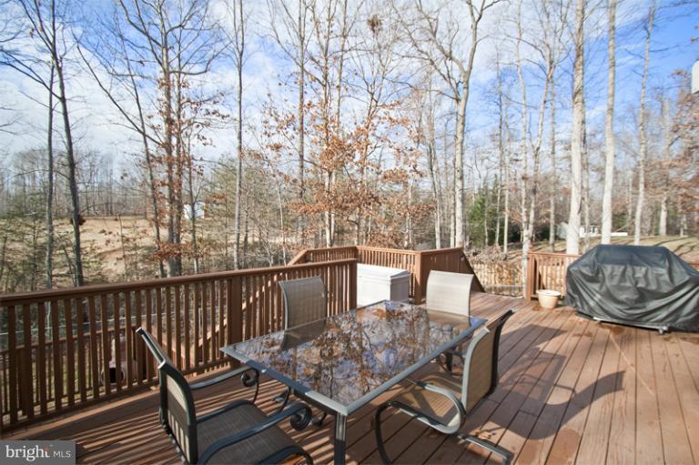 14 Ridgeway Road Stafford, VA 22556 - Photo 18 of 25 Deck