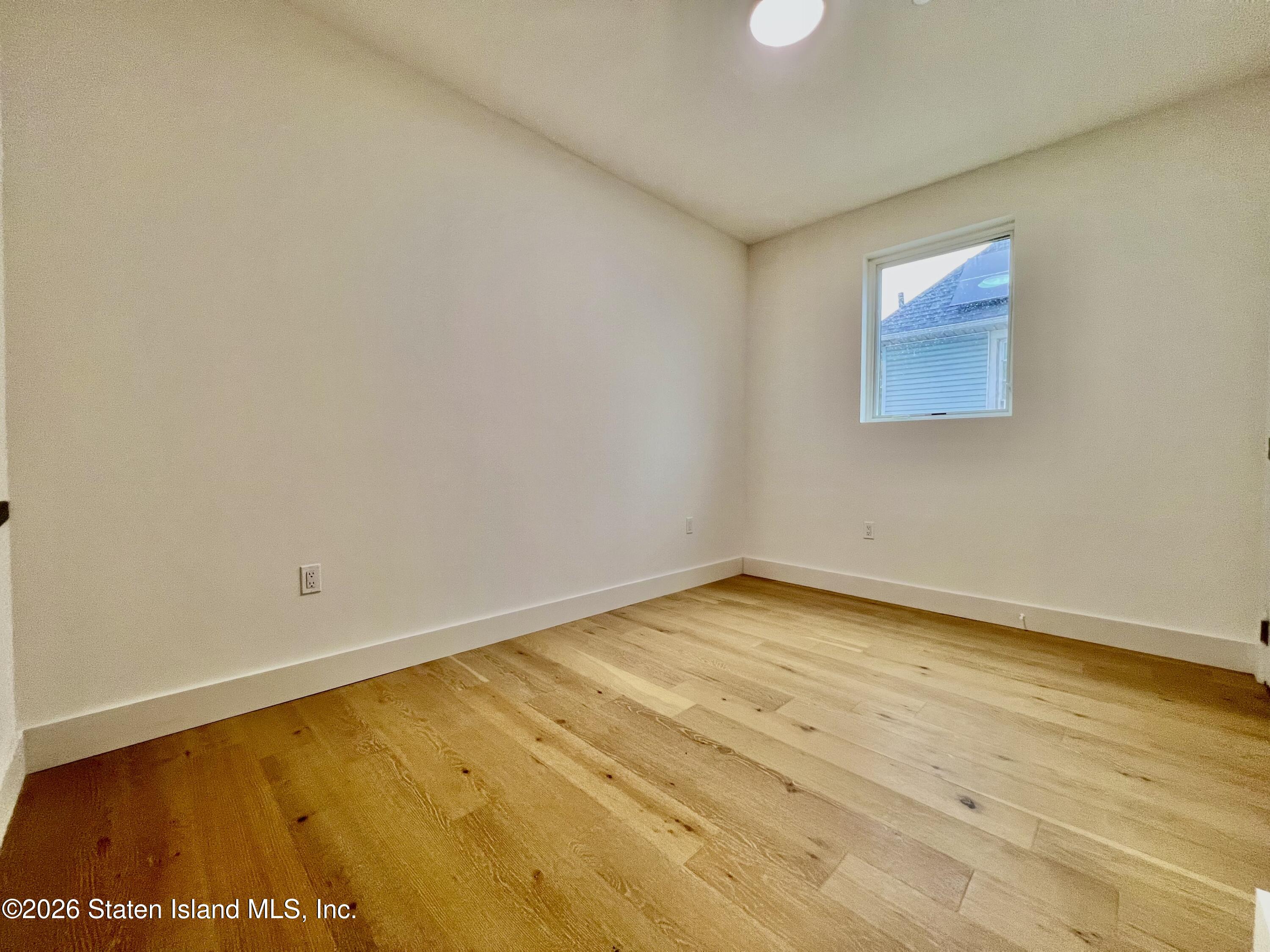 3865 Amboy Road, Unit 2A Staten Island, NY 10308 - Photo 26 of 38 IMG_1962