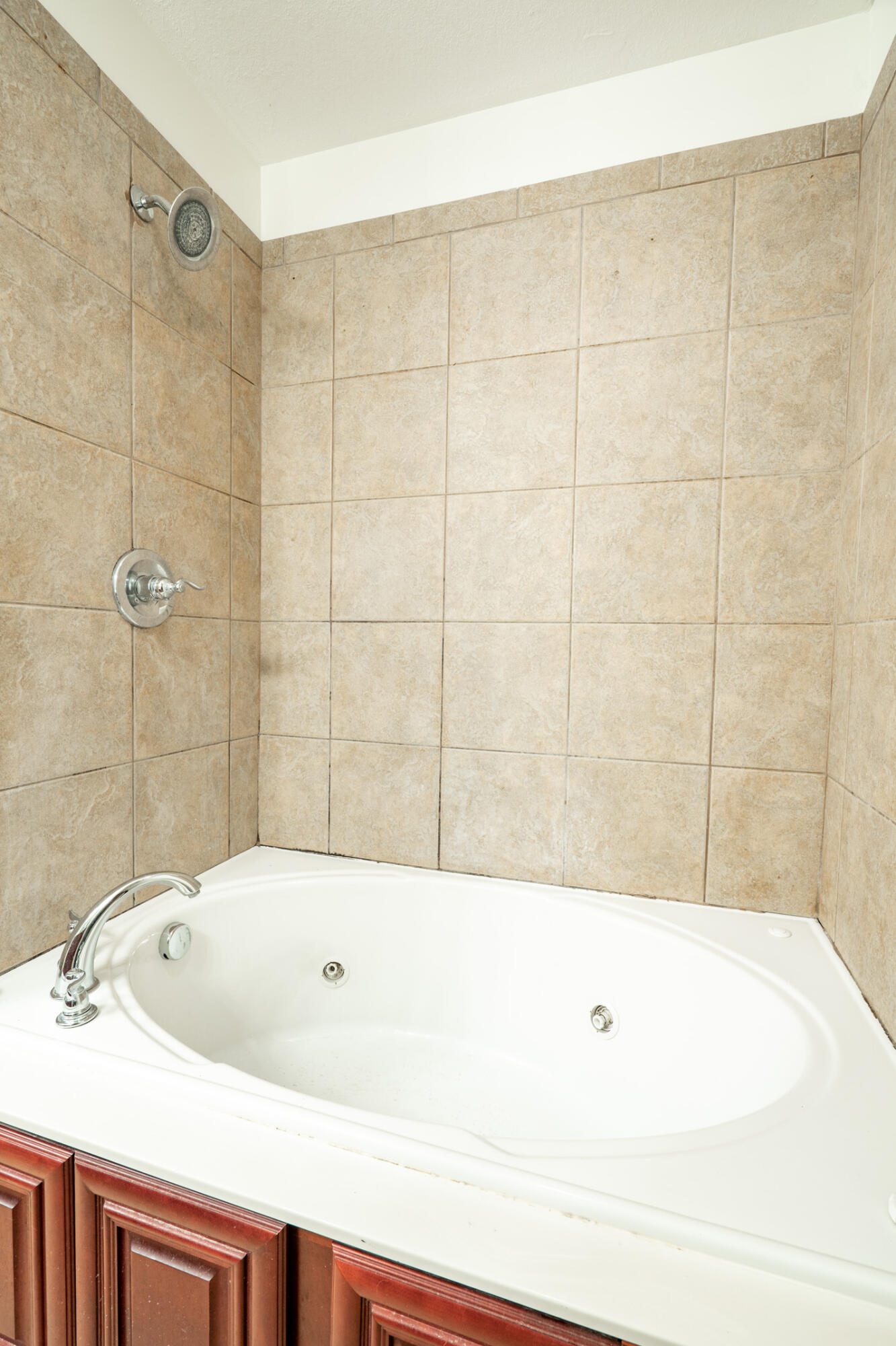 9429 Hackberry Lane Soddy Daisy, TN 37379 - Photo 20 of 30 9429 Hackberry - primary bath 3