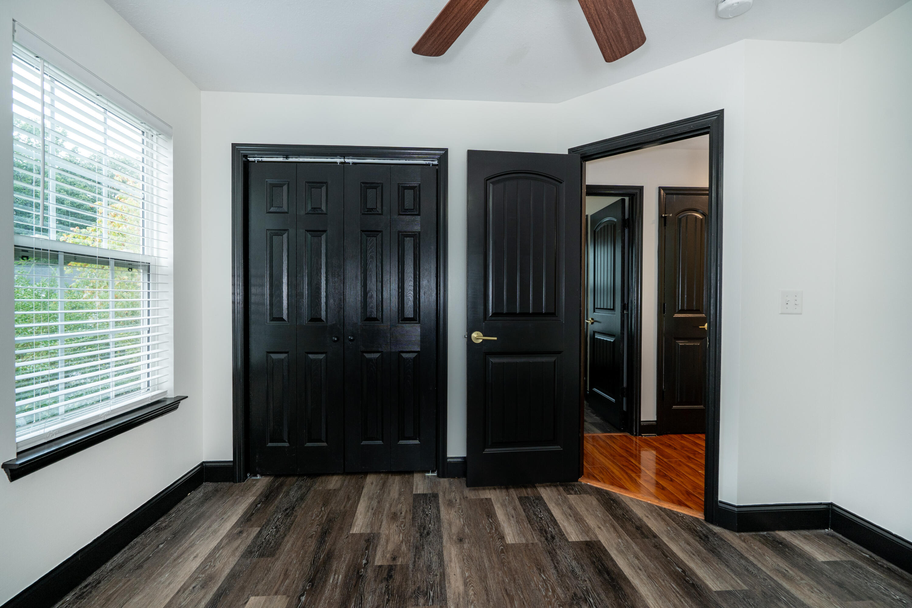 9429 Hackberry Lane Soddy Daisy, TN 37379 - Photo 23 of 30 9429 Hackberry - guest bed 2